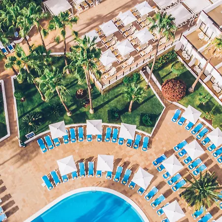 Iberostar Waves Dalias 호텔 아데제