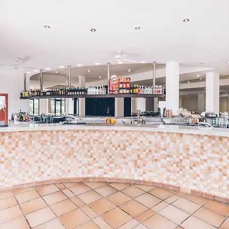 Iberostar Waves Dalias Отель
