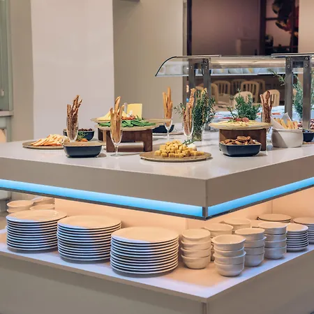 Iberostar Waves Dalias Отель Адехе